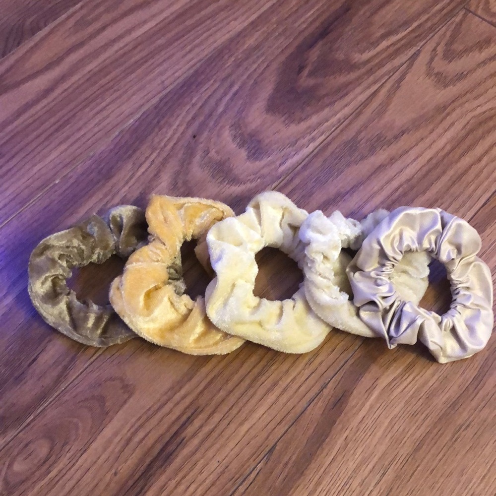 set of scrunchies